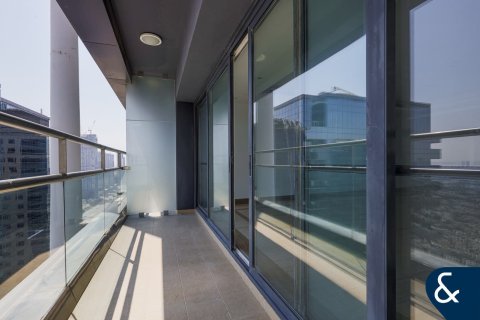 Apartment in Jumeirah Lake Towers, Dubai 5 bedrooms, 573 sq.m. № 98409 - photo 12