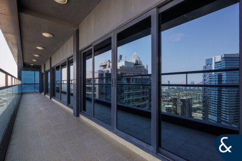 Apartment in Jumeirah Lake Towers, Dubai 5 bedrooms, 573 sq.m. № 98409 - photo 11