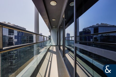 Apartment in Jumeirah Lake Towers, Dubai 5 bedrooms, 573 sq.m. № 98409 - photo 10