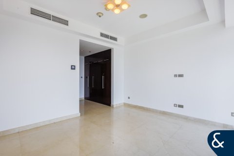 Apartment in Jumeirah Lake Towers, Dubai 5 bedrooms, 573 sq.m. № 98409 - photo 23