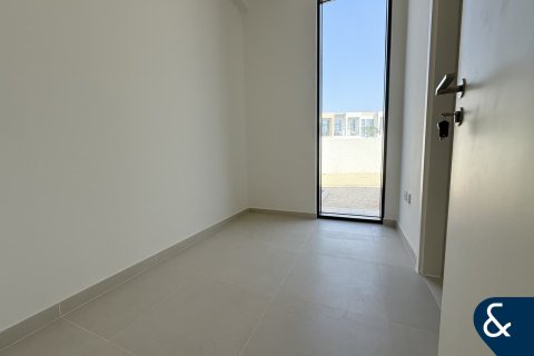 Купить таунхаус в EMAAR South, Dubai South (Dubai World Central), Дубай: 4 спальни, 223м², № 98398 - фото 13