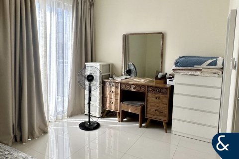 Купить таунхаус в DAMAC Hills (Akoya by DAMAC), Дубай: 3 спальни, 175м², № 98400 - фото 6