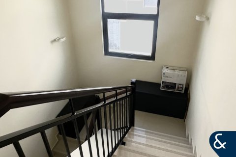 Купить таунхаус в DAMAC Hills (Akoya by DAMAC), Дубай: 3 спальни, 175м², № 98400 - фото 7