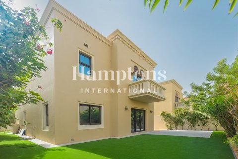 Villa in Bella Casa, Serena, Dubai 4 bedrooms, 301.65604100 sq.m. № 67676 - photo 3