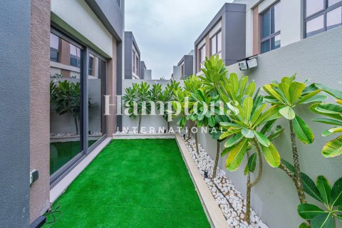 Villa en Dubai South (Dubai World Central), Dubai, 4 dormitorios, 227.51015670 m², № 67677 - foto 5