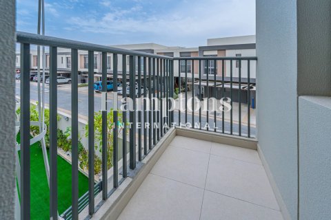 Villa en Dubai South (Dubai World Central), Dubai, 4 dormitorios, 227.51015670 m², № 67677 - foto 12