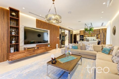 Villa en The Villa, Dubai, 5 dormitorios, 780.39 m², № 119285 - foto 8