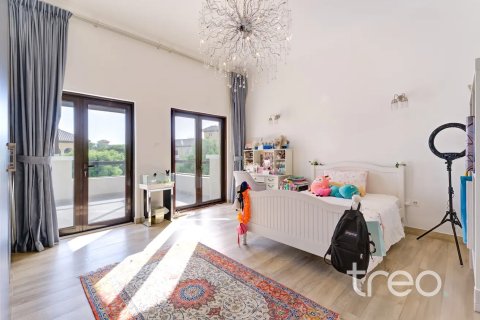 Villa en The Villa, Dubai, 5 dormitorios, 780.39 m², № 119285 - foto 14