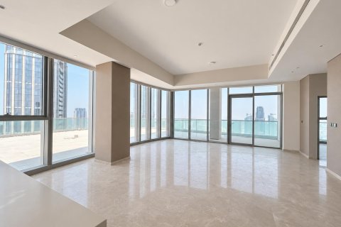 Apartment in Downtown Dubai (Downtown Burj Dubai), Dubai 4 bedrooms, 240.19 sq.m. № 142280 - photo 5
