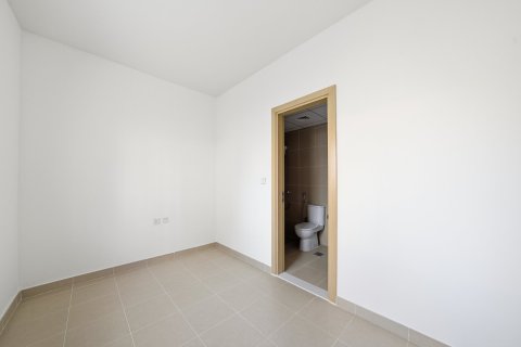 Townhouse in Dubai Sports City, Dubai 4 bedrooms, 262.97 sq.m. № 142279 - photo 14