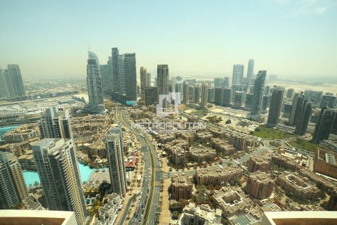 Apartment in Vida Residence Downtown, Downtown Dubai (Downtown Burj Dubai), Dubai 4 bedrooms, 261 sq.m. № 8855 - photo 18