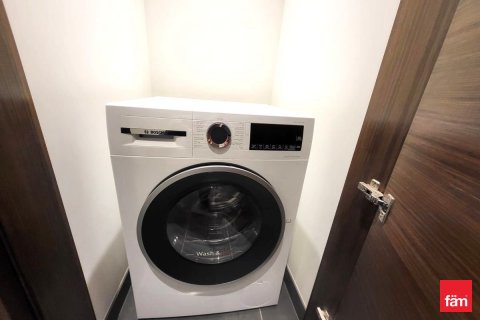Apartment in Dubai 1 bedroom, 64.2 sq.m. № 47909 - photo 11