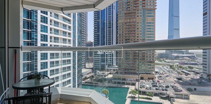 Квартира в Джумейра Лейк Тауэрс, Дубай, 2 спальни, 82.5м², № 50231