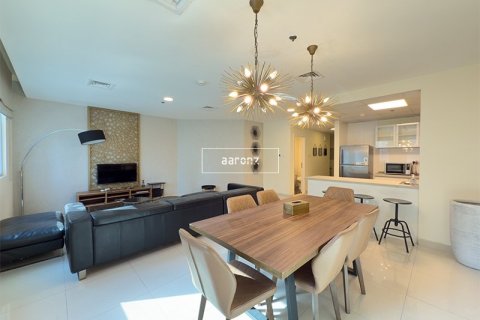 Apartment in Dubai Marina, Dubai 3 bedrooms, 230.5 sq.m. № 50230 - photo 3