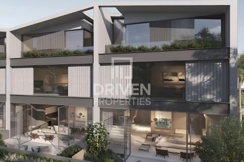 Townhouse in Nadd Al Sheba, Dubai 3 bedrooms, 261 sq.m. № 87229 - photo 8