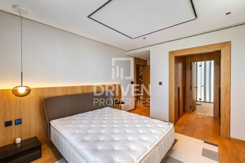 Снять в аренду таунхаус в Jumeirah Bay Island, Джумейра, Дубай: 4 спальни, 416м², № 66607 - фото 16