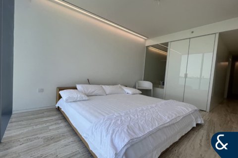 Apartment in The Crescent, Palm Jumeirah, Dubai 2 bedrooms, 163 sq.m. № 88372 - photo 4