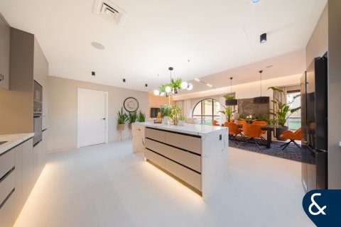 Appartement à Rimal, Jumeirah Beach Residence, Dubai, 4 chambres, 264 m², № 88371 - photo 3