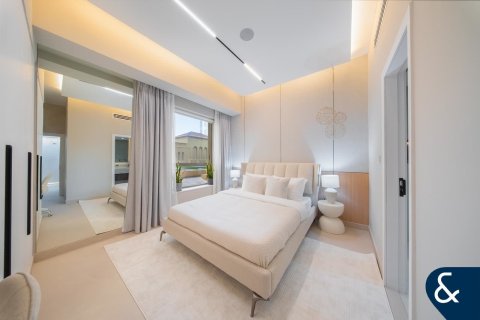 Appartement à Rimal, Jumeirah Beach Residence, Dubai, 4 chambres, 264 m², № 88371 - photo 4