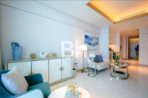 Appartement à Jumeirah Beach Residence, Dubai, 1 chambre, 119 m², № 57345 - photo 1