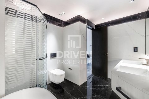 Apartment in Business Bay, Dubai 4 bedrooms, 273 sq.m. № 86814 - photo 10