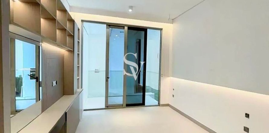 Apartment in Business Bay, Dubai 1 bedroom, 76 sq.m. № 111074