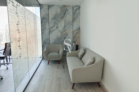 Office in Business Bay, Dubai 82 sq.m. № 111067 - photo 2