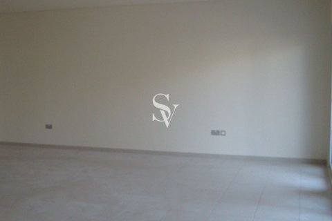 Townhouse in District 12, Jumeirah Village Circle, Dubai 3 bedrooms, 317 sq.m. № 111064 - photo 3