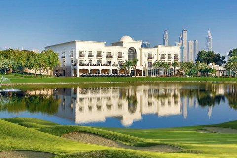 Appartement à Dubai, 3 chambres, 176.70150600 m², № 63671 - photo 1