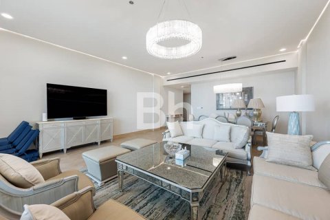 Apartment in Palm Jumeirah, Dubai 3 bedrooms, 236 sq.m. № 56922 - photo 20