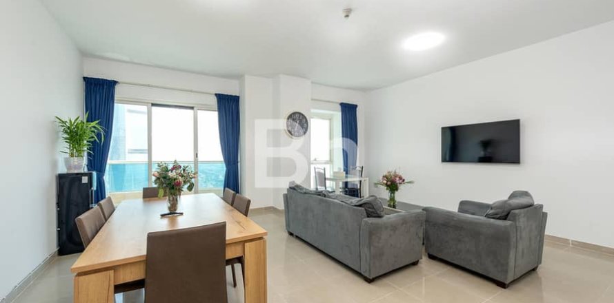 Apartment in Jumeirah Lake Towers, Dubai 3 bedrooms, 181 sq.m. № 56921