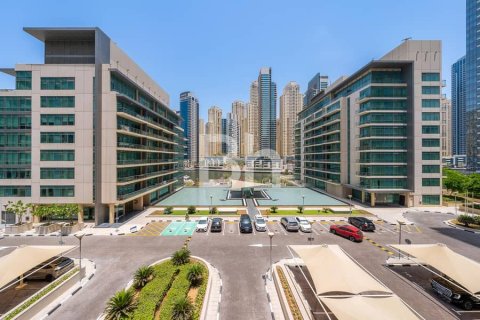 Apartment in Dubai Marina, Dubai 2 bedrooms, 129 sq.m. № 56920 - photo 10