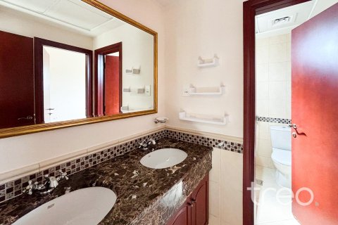 Villa à Arabian Ranches, Dubai, 4 chambres, 321.26 m², № 120216 - photo 12