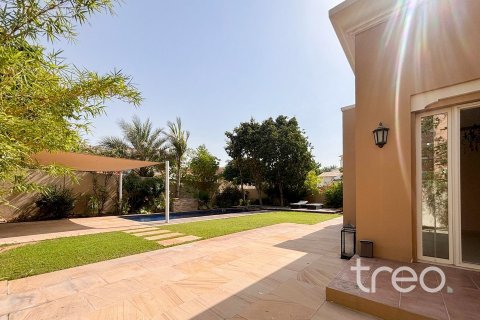 Villa à Arabian Ranches, Dubai, 4 chambres, 321.26 m², № 120216 - photo 20