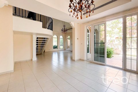 Villa à Arabian Ranches, Dubai, 4 chambres, 321.26 m², № 120216 - photo 9