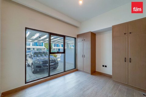 Снять в аренду таунхаус в Дубае: 4 спальни, 144м², № 90490 - фото 12