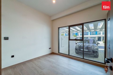 Снять в аренду таунхаус в Дубае: 4 спальни, 144м², № 90490 - фото 14