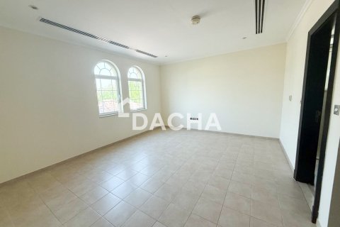 Villa in Jumeirah Park, Dubai 4 bedrooms, 530 sq.m. № 141407 - photo 8