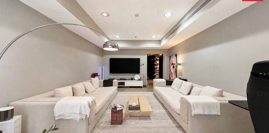 Apartment in Dubai Marina, Dubai 2 bedrooms, 121.3 sq.m. № 137551