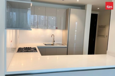 Apartamento en Dubai, 2 dormitorios, 105.6 m², № 137553 - foto 2