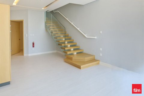 Apartamento en Business Bay, Dubai, 1 dormitorio, 100.6 m², № 60399 - foto 2