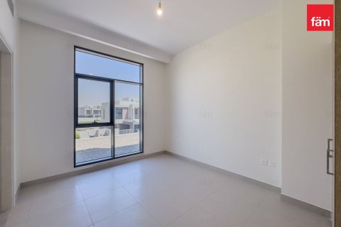 Villa in Dubai 5 bedrooms, 376.4 sq.m. № 60392 - photo 11