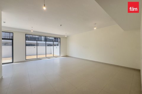 Villa in Dubai 5 bedrooms, 376.4 sq.m. № 60392 - photo 2