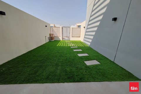 Adosado en Dubai, 2 dormitorios, 123.7 m², № 60391 - foto 11