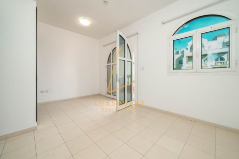 Maison de ville à Jumeirah Village Circle, Dubai, 4 chambres, 135 m², № 103008 - photo 20