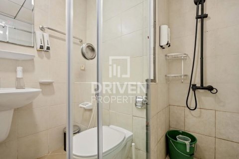 Apartment in Jumeirah Lake Towers, Dubai 2 bedrooms, 121.52 sq.m. № 134335 - photo 7