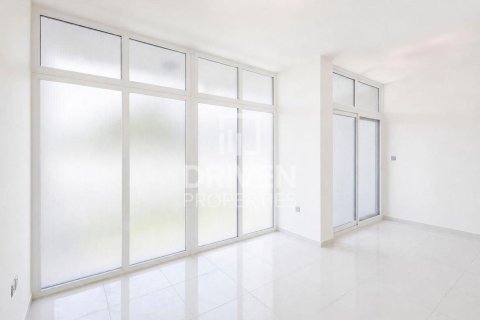Townhouse in Dubai 3 bedrooms, 157.94 sq.m. № 134332 - photo 8