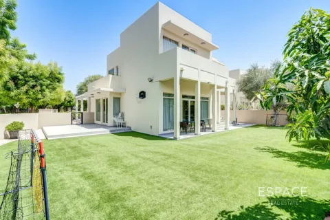 Villa in Saheel, Arabian Ranches, Dubai 3 bedrooms, 299 sq.m. № 122608