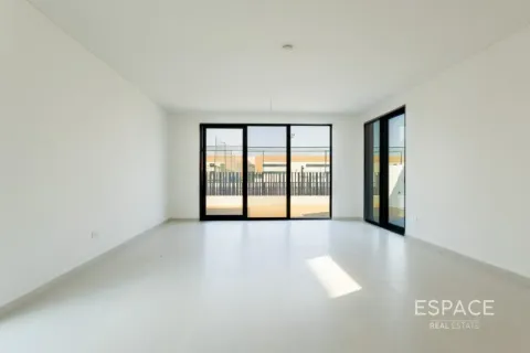 تاون هاوس في جبل علي, دبي 4 غرف نوم, 298 م² رقم 122610 - صورة 3