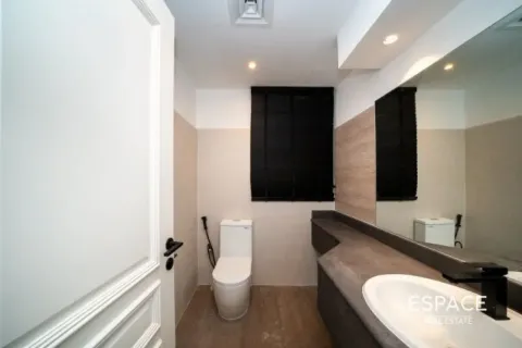 Villa à Jumeirah Islands, Dubai, 4 chambres, 491 m², № 122612 - photo 8